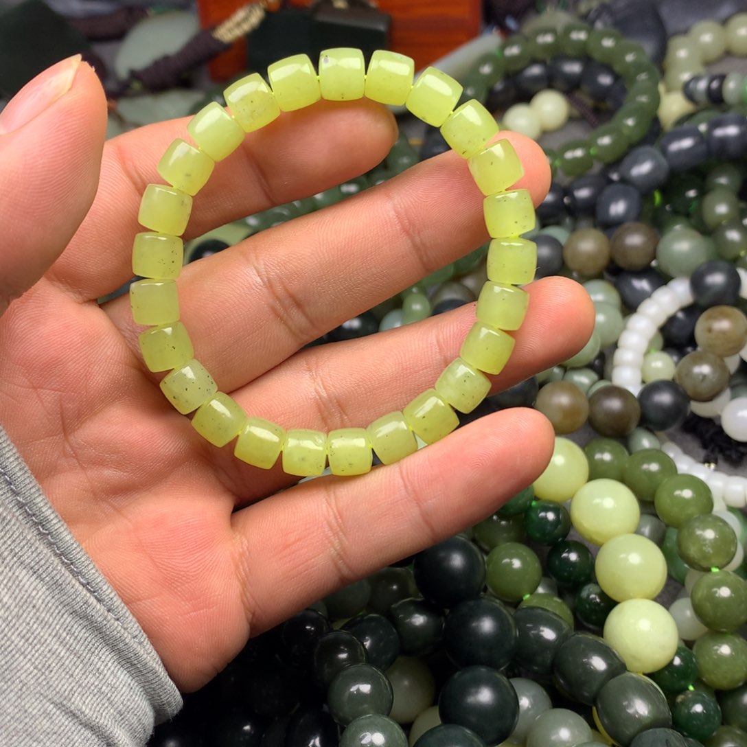 和田玉手链未镶嵌