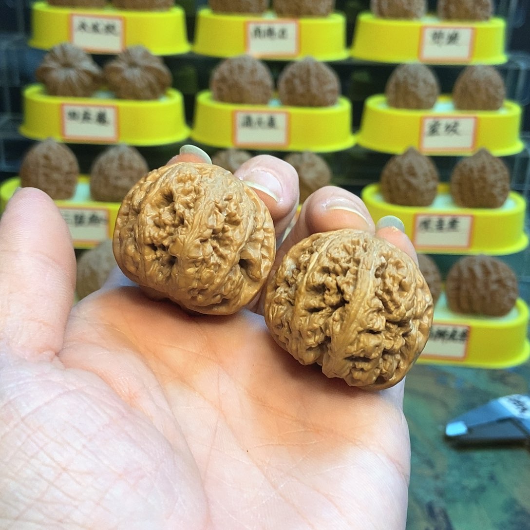 文玩核桃吊坠粗筋37尺