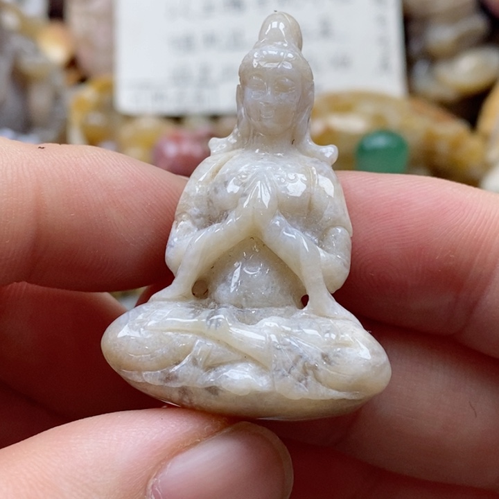 硅化珊瑚（珊瑚玉）颈饰未镶嵌