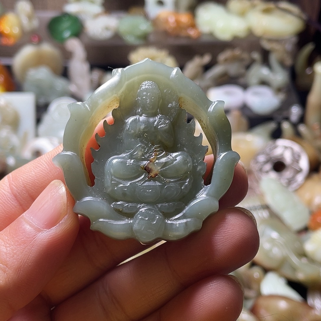 和田玉（糖玉）未镶嵌颈饰