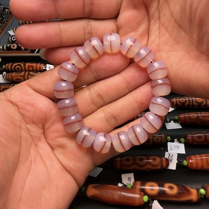 玛瑙/玉髓颈饰未镶嵌