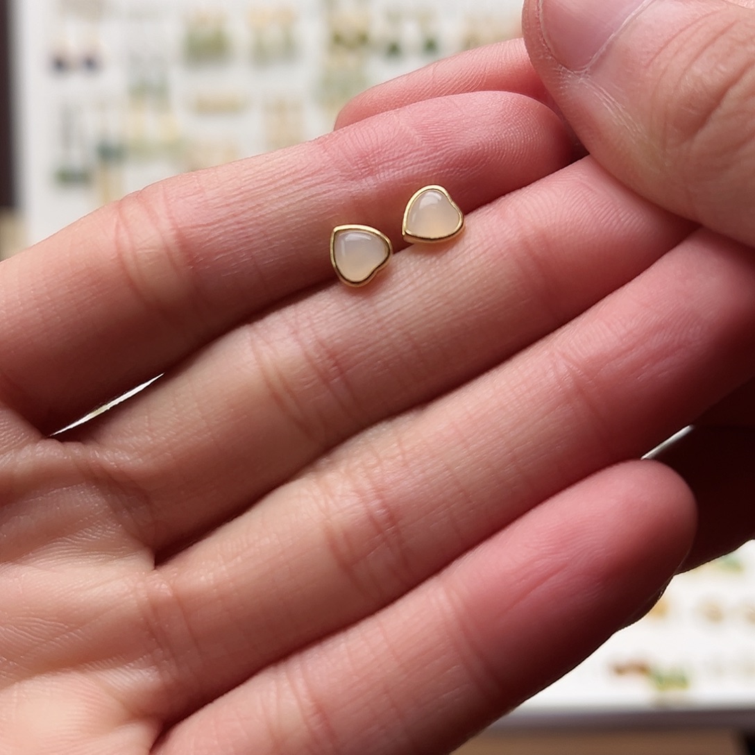 银S925镶嵌和田玉耳饰