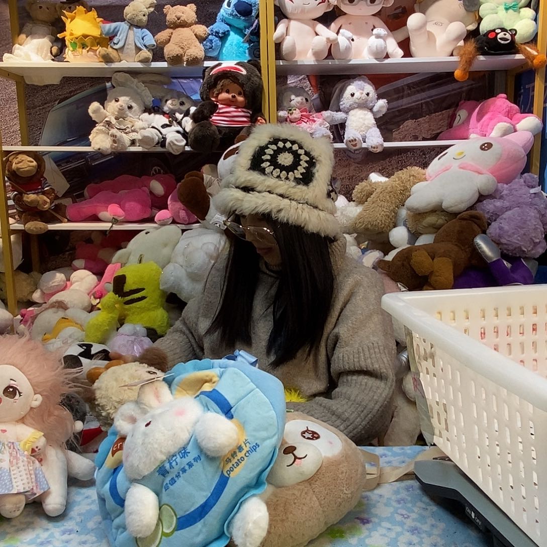 毛绒l****y毛绒玩具324