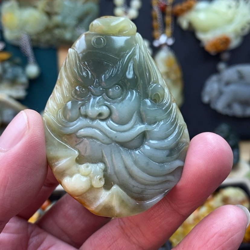 【闪购商品】蛇纹石玉吊坠未镶嵌