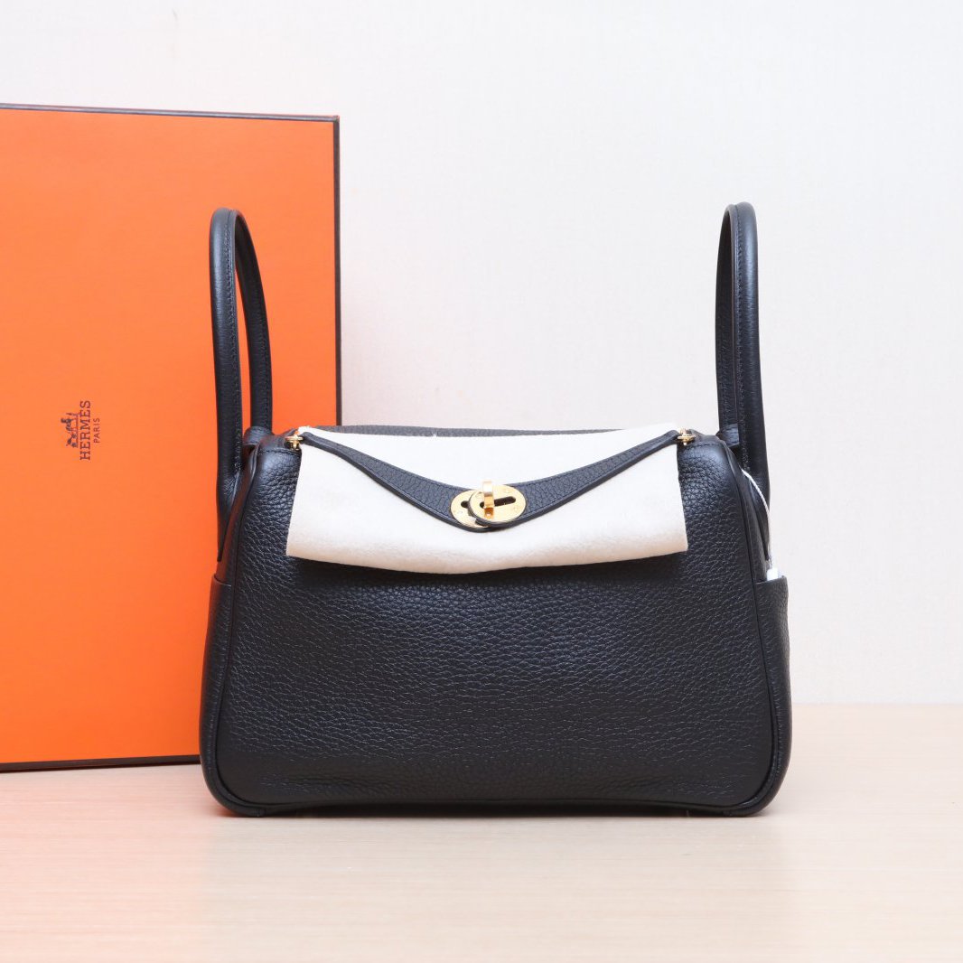 95新 Hermes/爱马仕 小花姑姑109705Lindy 26 89黑色 TC皮 U刻包