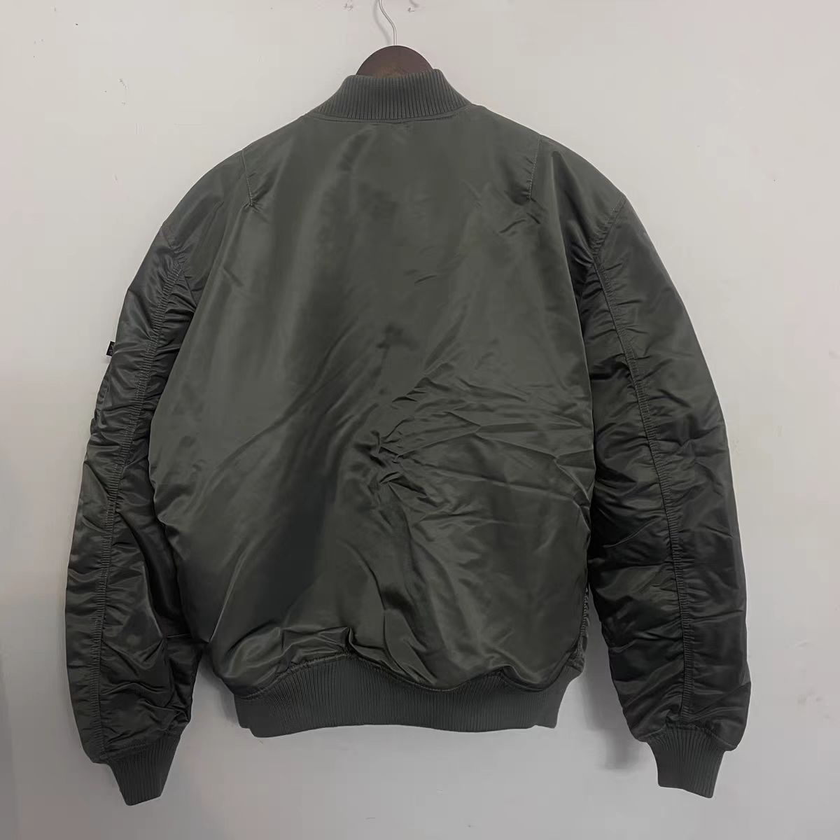 ZSM037 男女同款棒球服夹克棉服