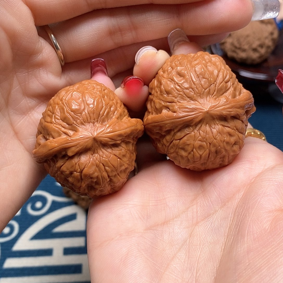 文玩核桃把件奔*霸南瓜41