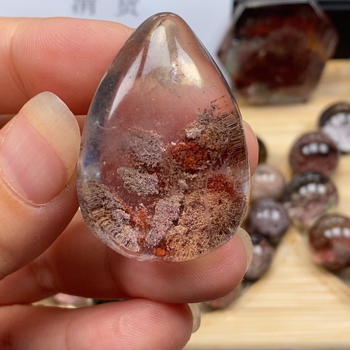 未镶嵌颈饰水晶水晶