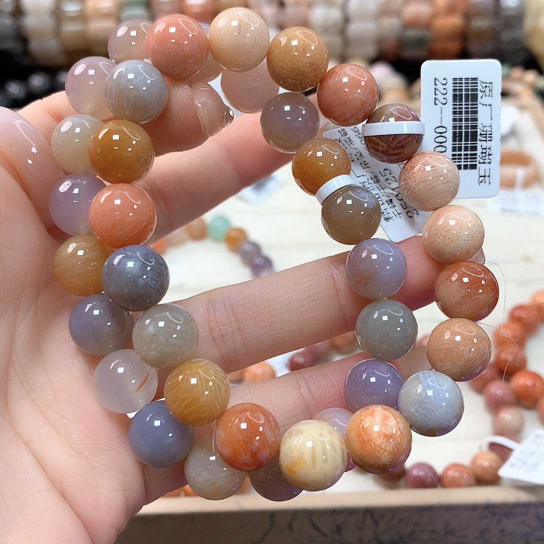 硅化珊瑚（珊瑚玉）手链未镶嵌胖*494