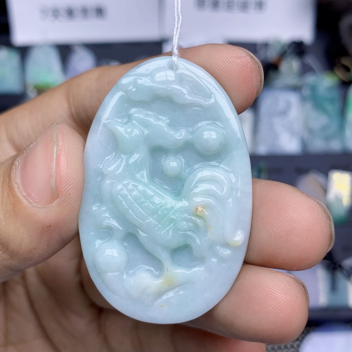 翡翠吊坠(不含链)未镶嵌