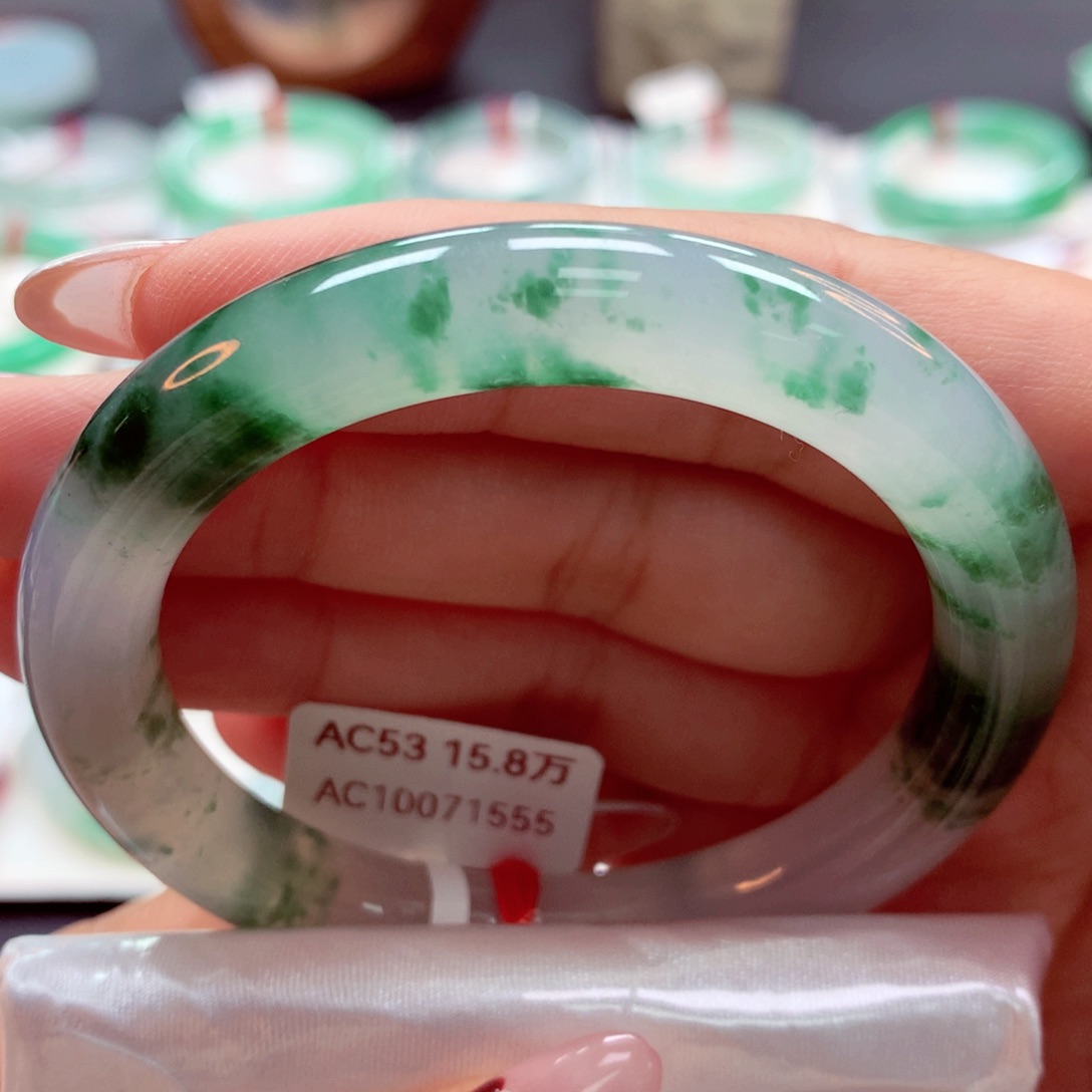 翡翠手镯未镶嵌53圆（莫莫26）3号