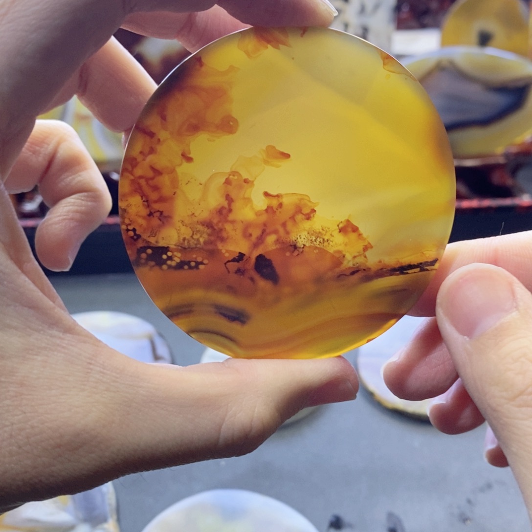 玛瑙/玉髓颈饰未镶嵌