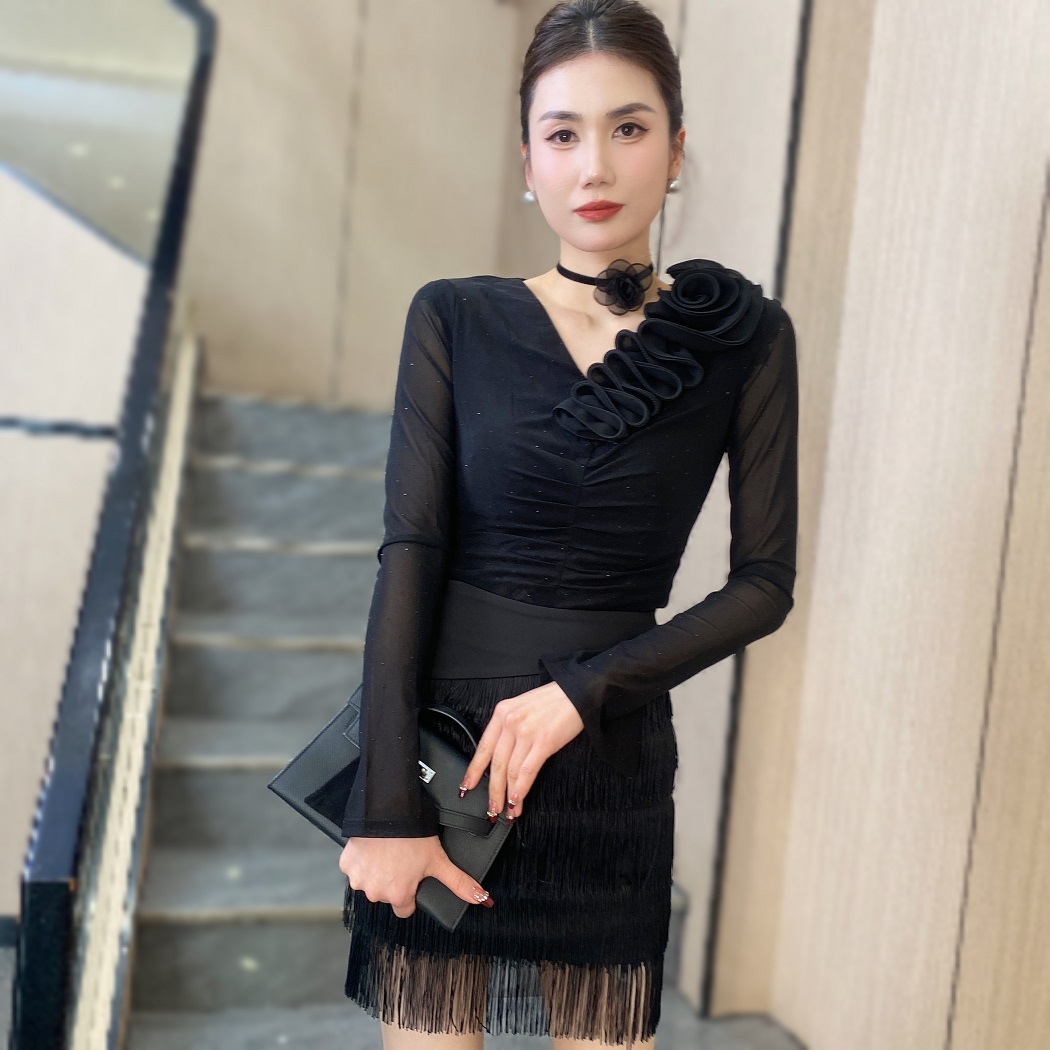 时尚舞服性感流苏衬衫网红法式显瘦长袖修身型静奢风V领镂空