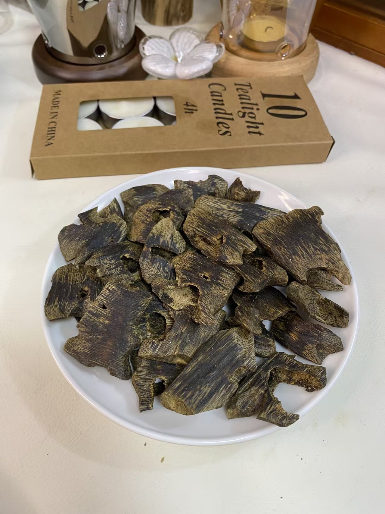 沉香木【满香居】透顶绿品种老料9分沉奇楠沉香碎料100克