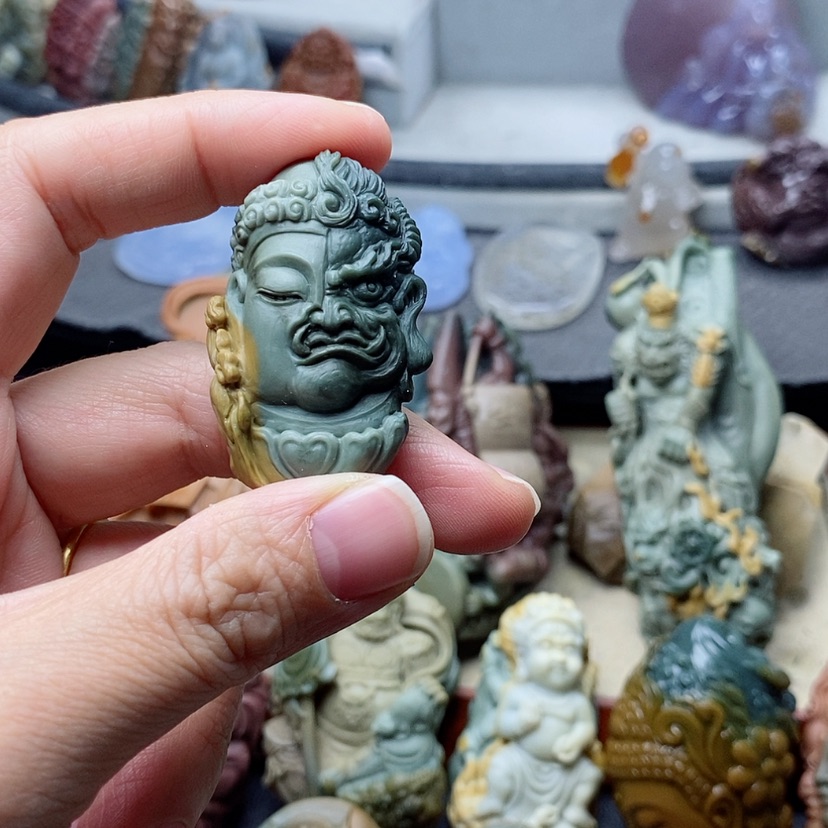 【闪购商品】定制石英质玉吊坠未镶嵌