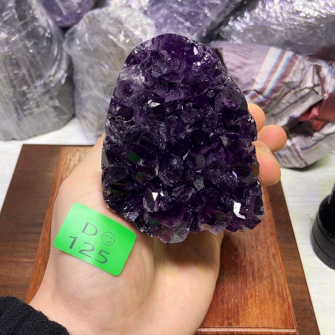 紫晶大型摆件（非配饰）未镶嵌