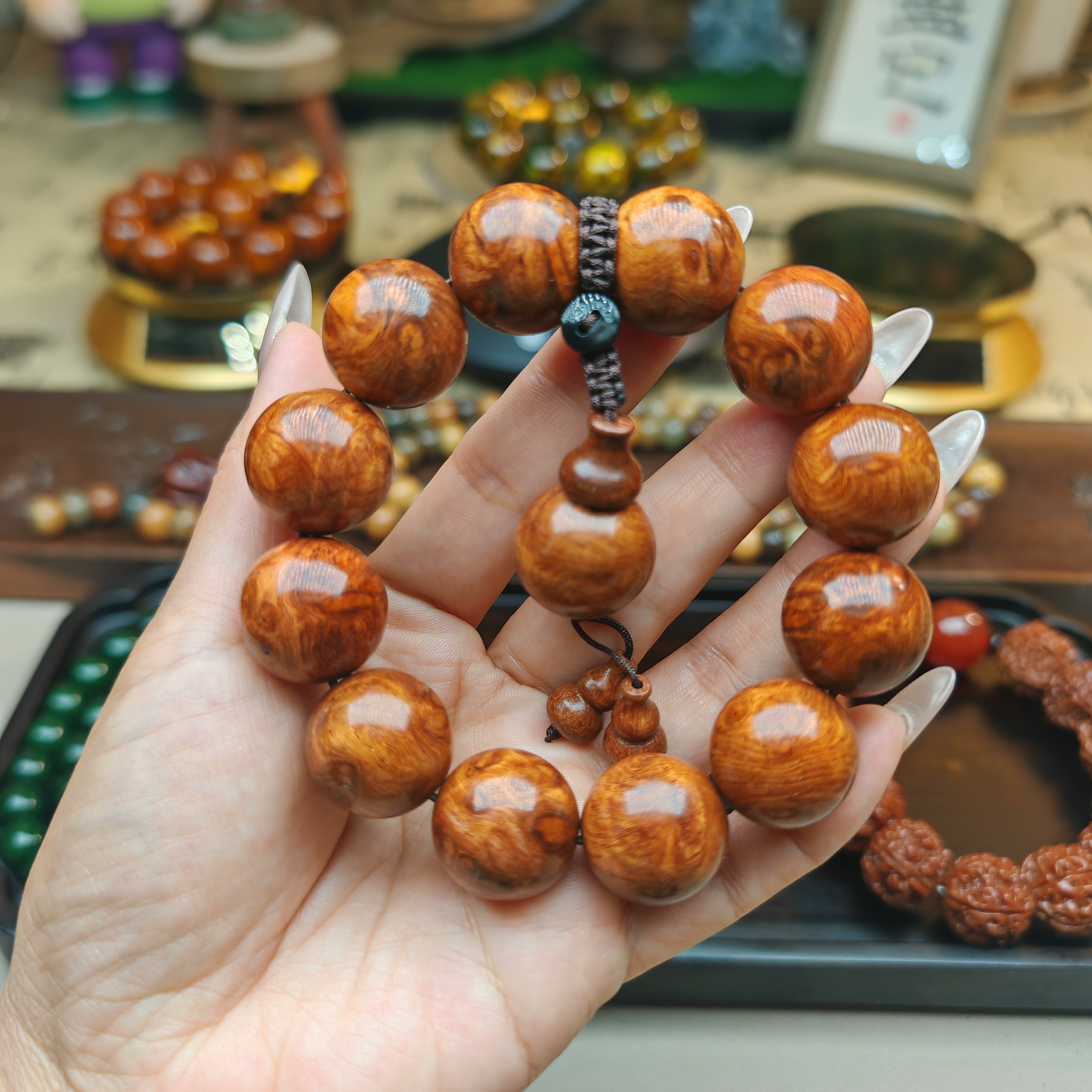 2.0精品黄花梨高档手串069