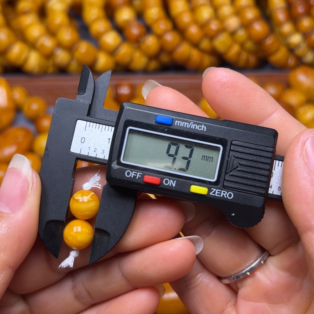 琥珀未镶嵌吊坠(不含链)