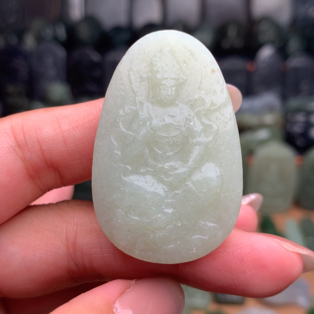 颈饰未镶嵌和田玉挂件51（有包容）