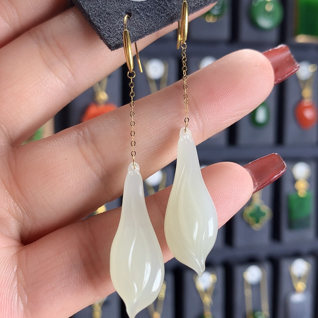 和田玉耳饰18K金镶嵌101