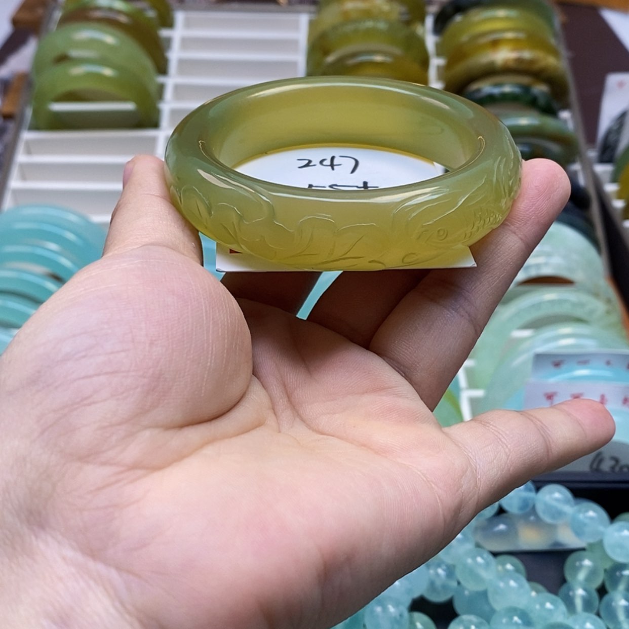 【闪购商品】蛇纹石玉手镯未镶嵌