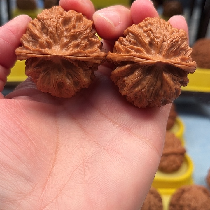 文玩核桃吊坠苹果园42