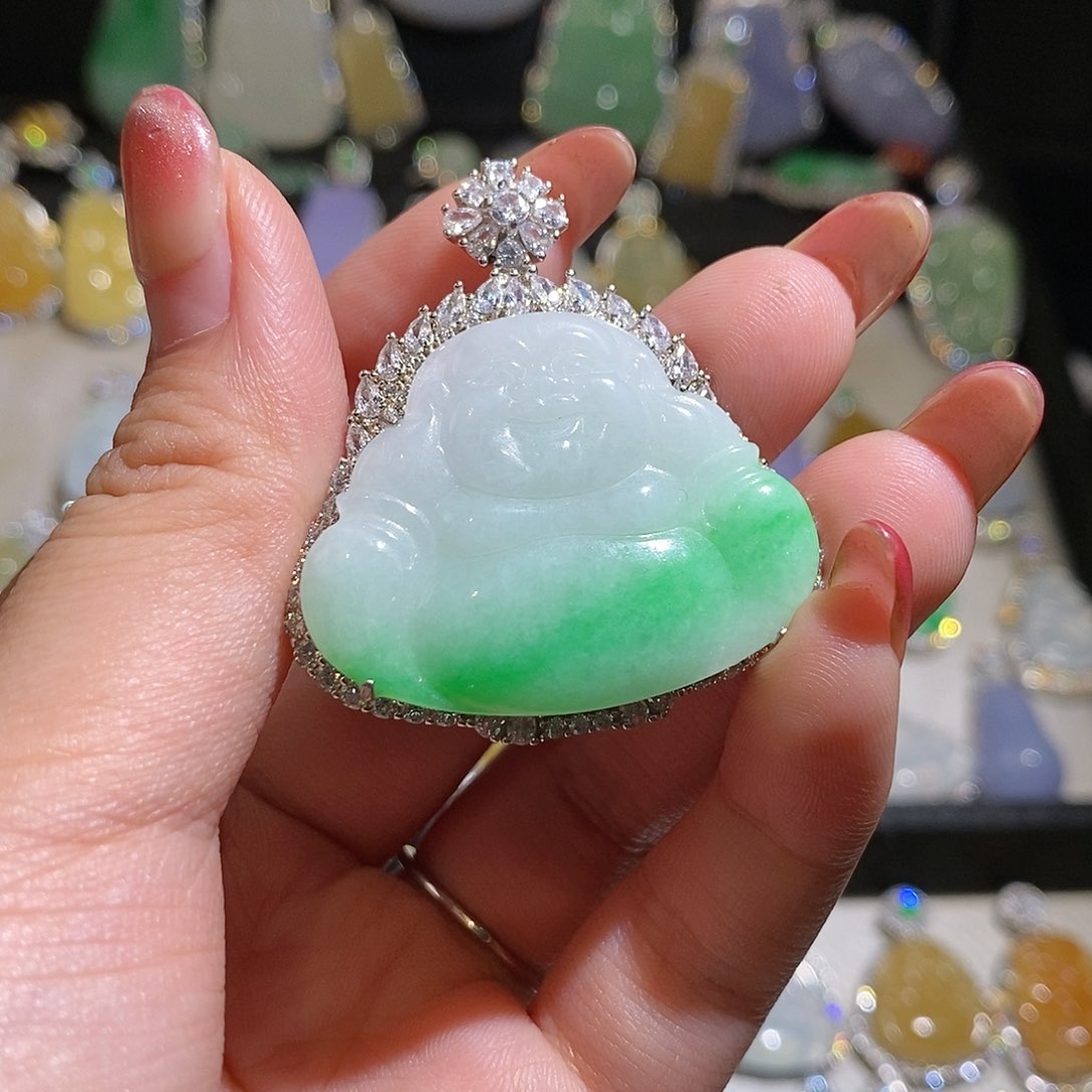 翡翠银S925镶嵌颈饰好**生天然翡翠