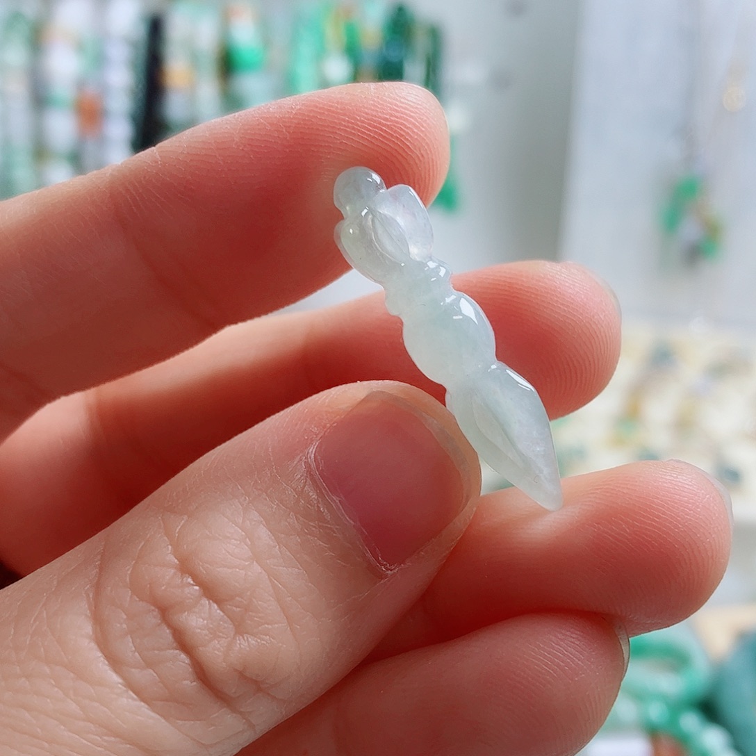 颈饰未镶嵌翡翠01