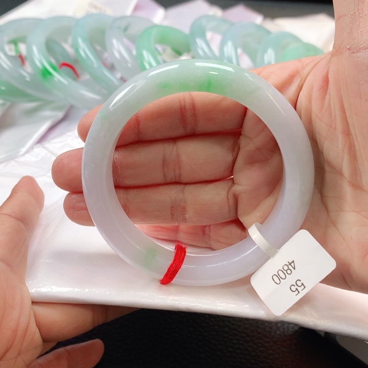 翡翠手镯未镶嵌555555545454