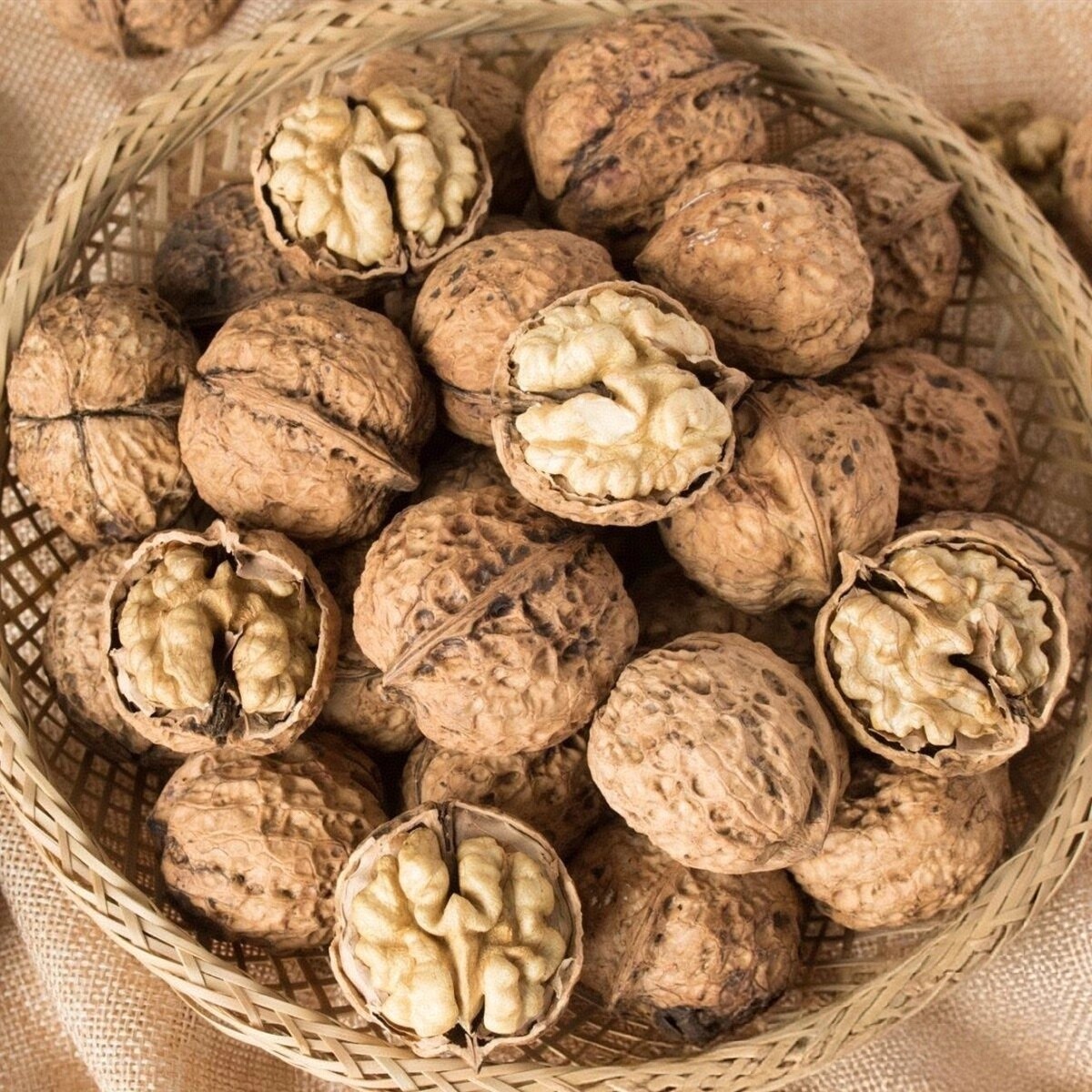 云南深山老树薄皮干核桃新货原生态原味孕妇坚果零食