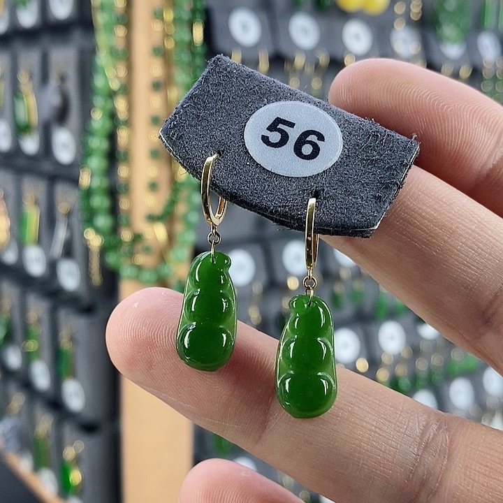 和田玉耳饰18K金镶嵌