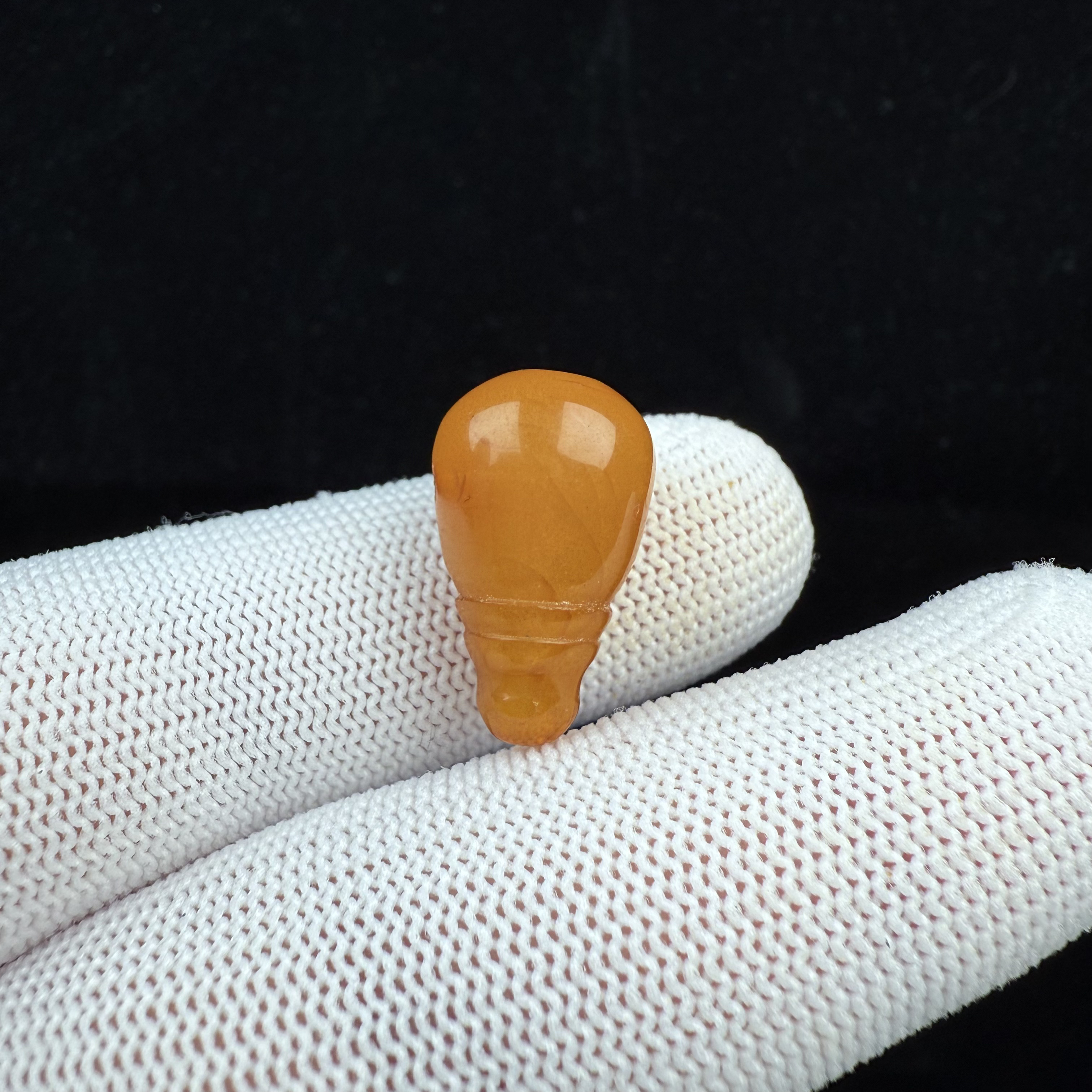 B7312天然原矿俄料蜜蜡 瑕疵特价三通 13.1*21.3mm支持复检