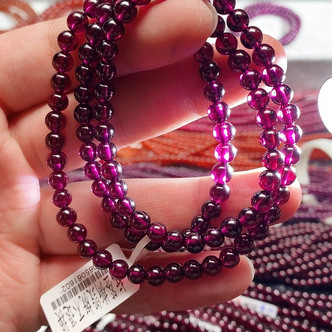 石榴石（紫牙乌）手链未镶嵌5.5mm精品天花板