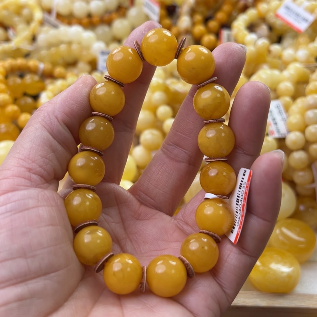 琥珀珠宝奇石未镶嵌