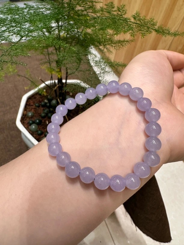 淡冰紫卡8毫米单圈手串
