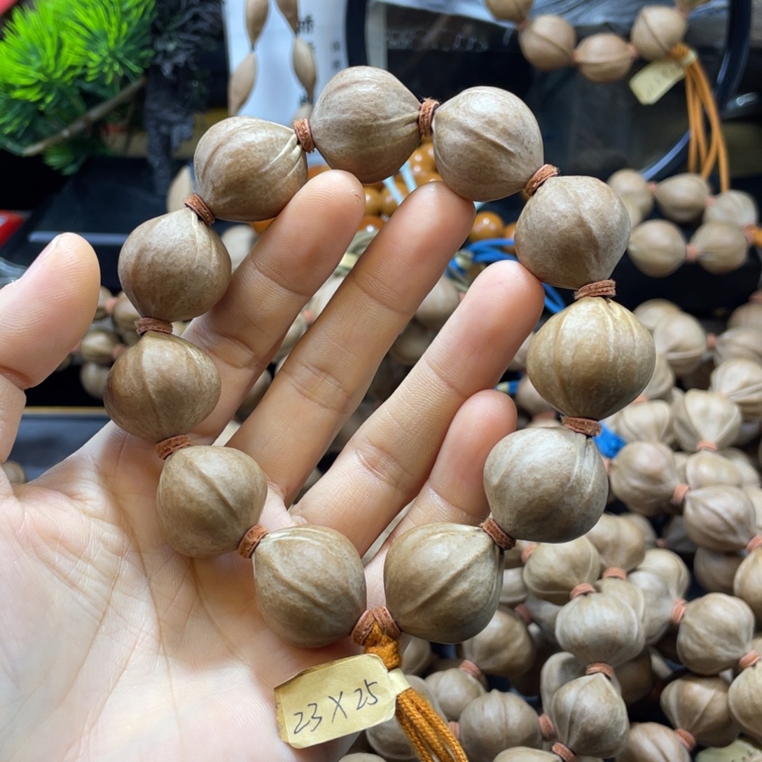 菜***%吊坠橄榄核2325老料
