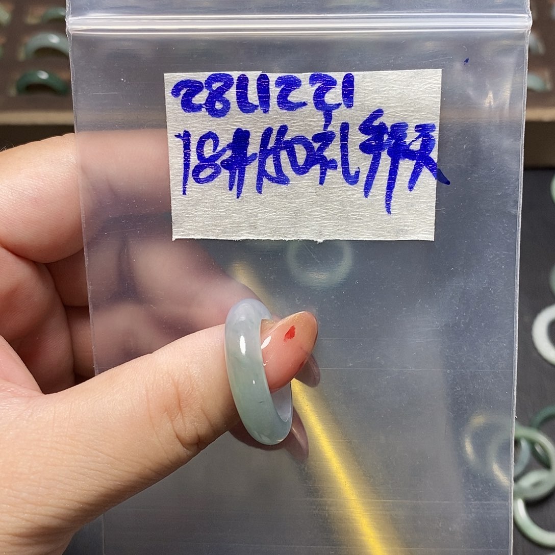 未镶嵌定制翡翠礼*天