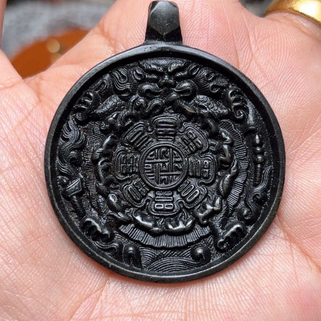 爱****n铜星月菩提吊坠项链