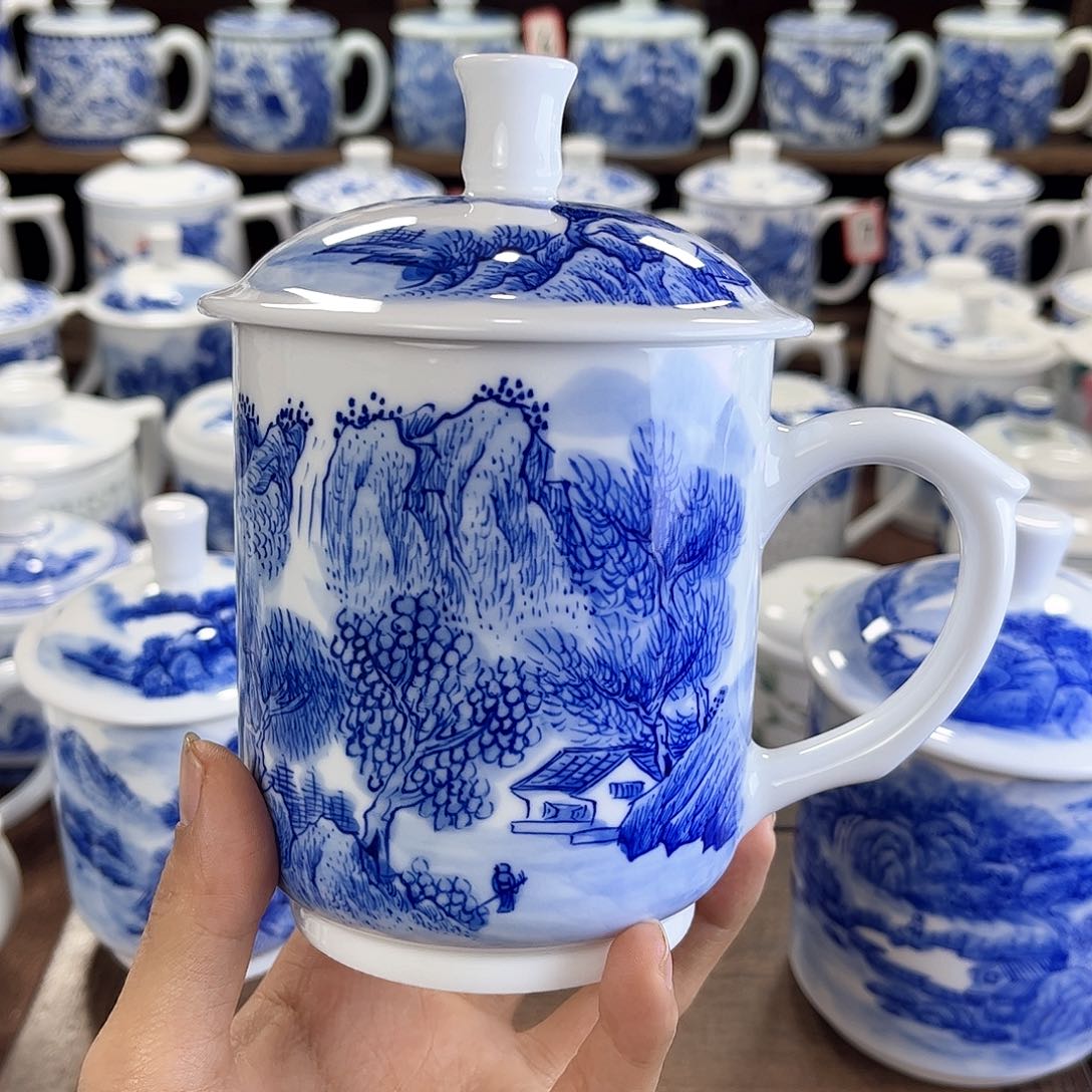 小**?景德镇陶瓷马克杯带盖