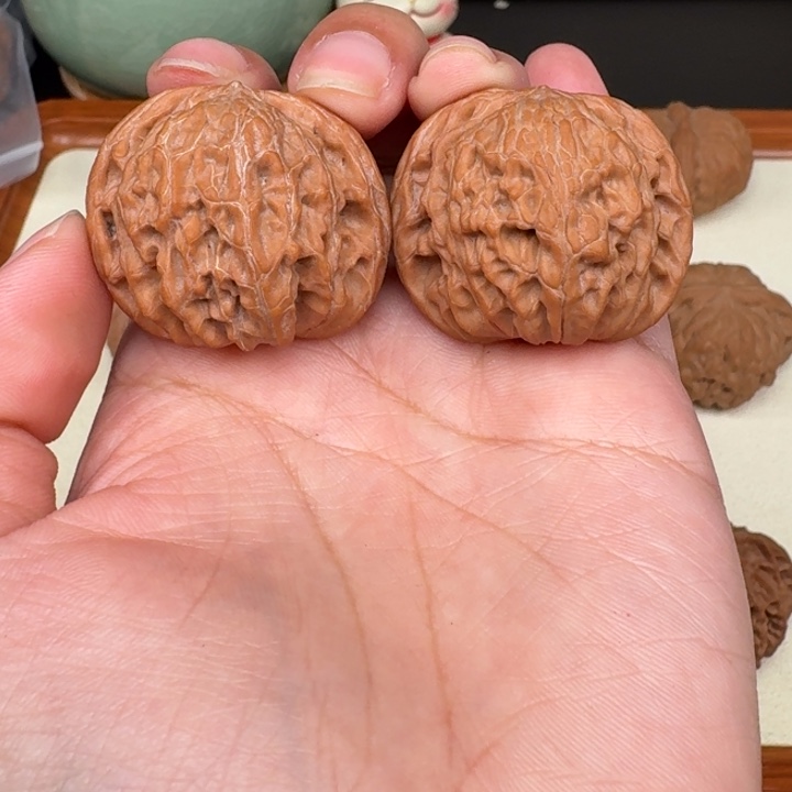 文玩核桃把件全品磨盘36