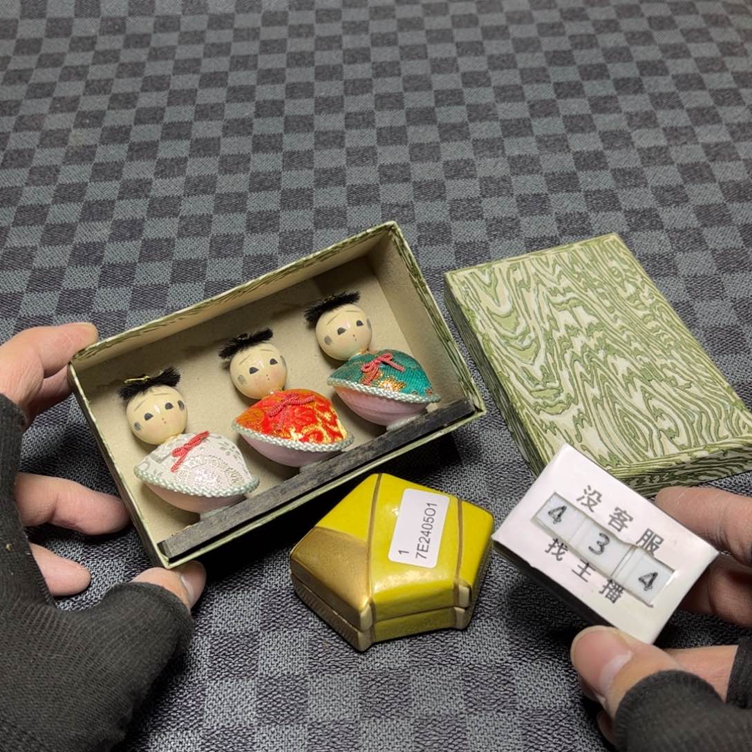 瓷片/中古商品非全新，下单找主播看细节 