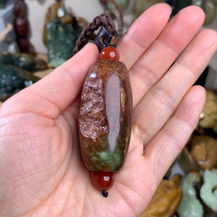 岫岩河磨玉（透闪石质玉）吊坠未镶嵌