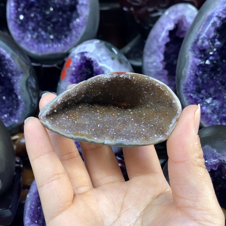紫晶摆件未镶嵌莹