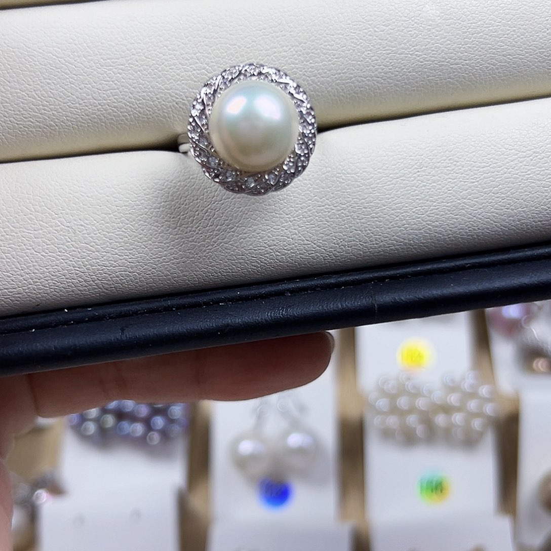 未镶嵌耳饰淡水珍珠