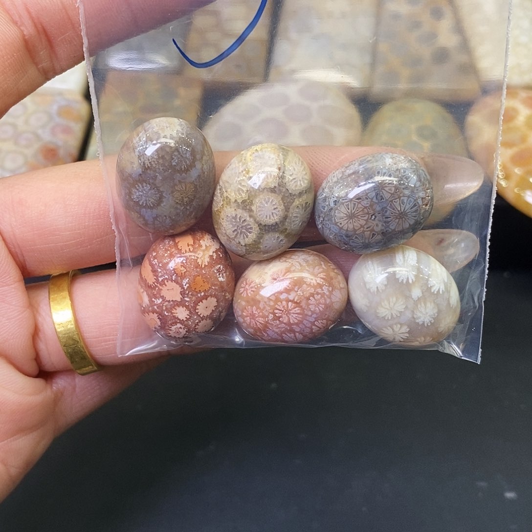 硅化玉颈饰合金弓****争
