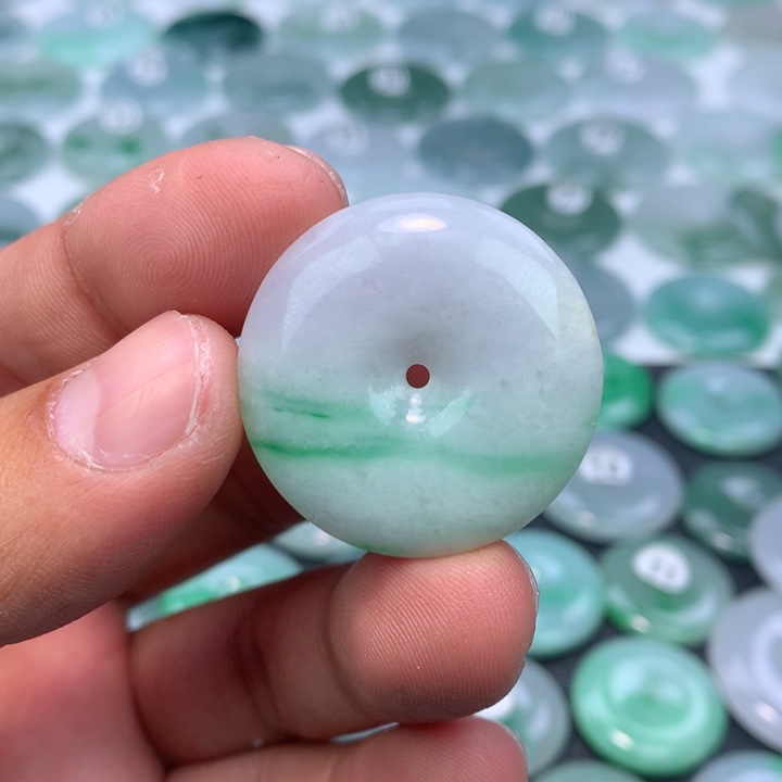 颈饰未镶嵌翡翠缅甸天然A货翡翠31.8-6.9