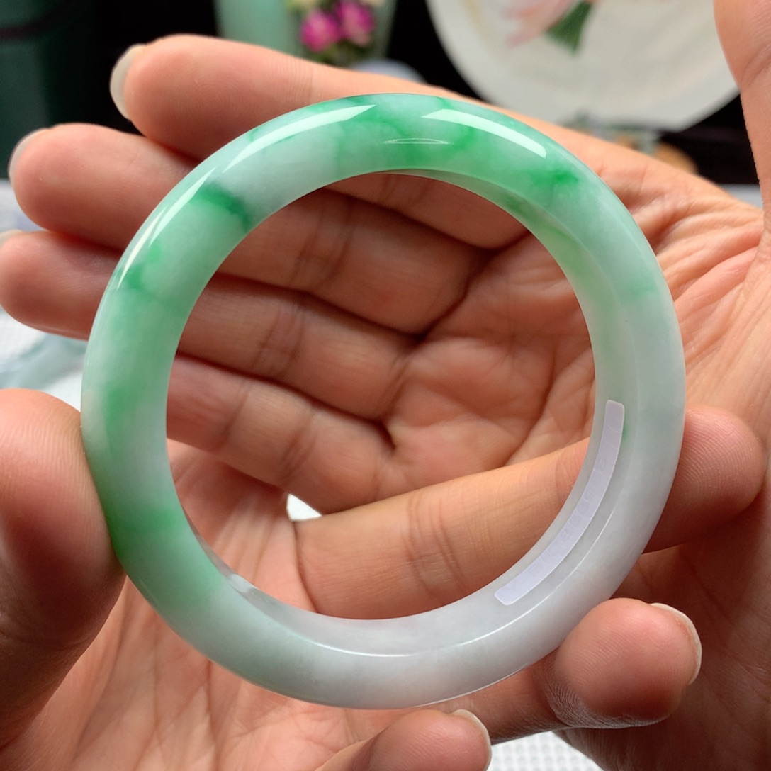 翡翠手镯未镶嵌12号