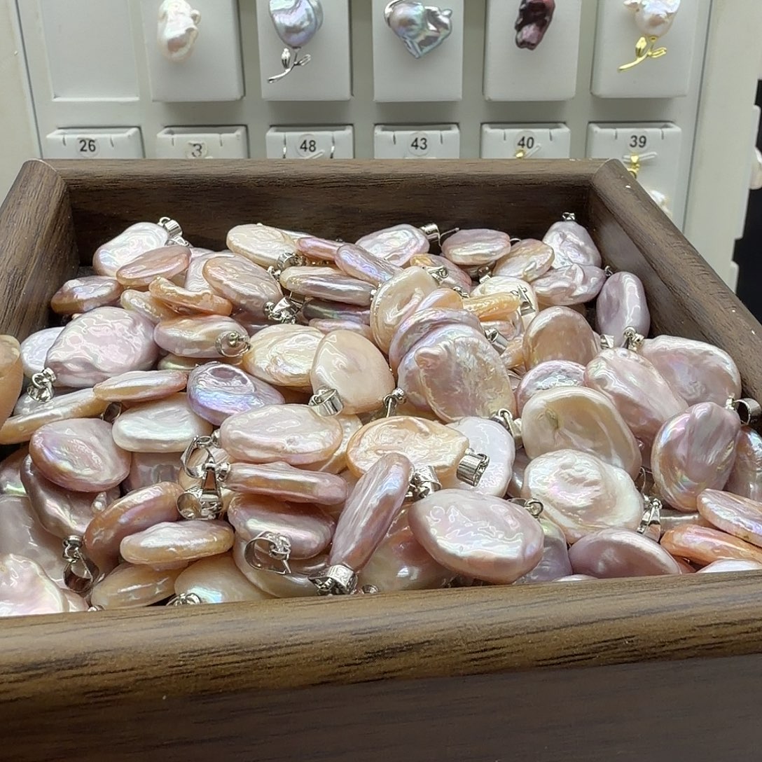 颈饰合金淡水珍珠