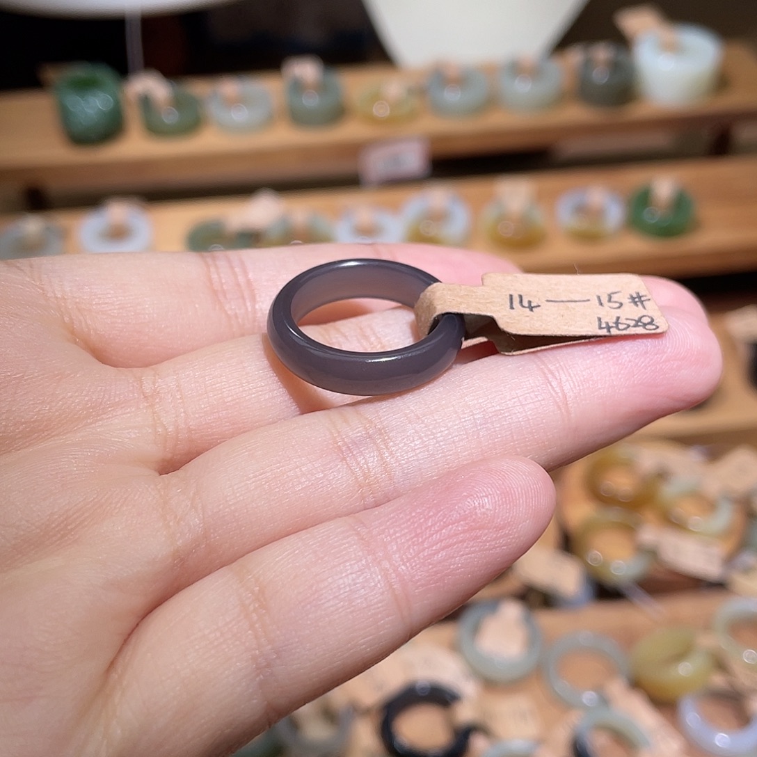 薏***7和田玉未镶嵌戒指17.1