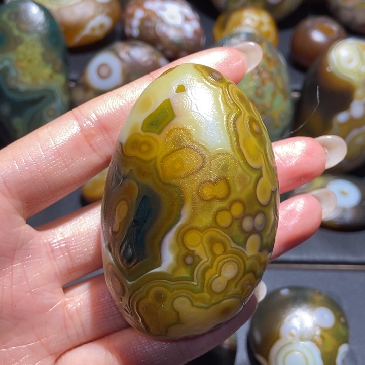 【闪购商品】未镶嵌玛瑙/玉髓珠宝奇石u